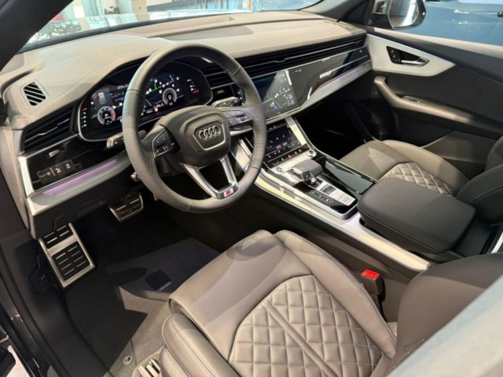Audi Q8 nuova a Bologna (10)