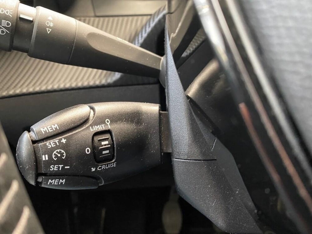 Peugeot 208 usata a Torino (14)