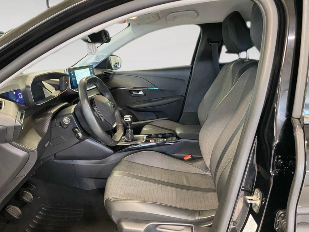 Peugeot 208 usata a Torino (7)