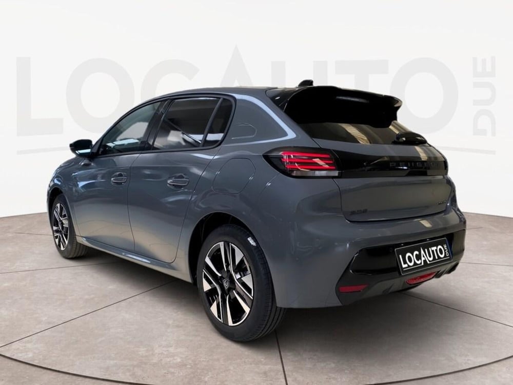 Peugeot 208 nuova a Torino (5)