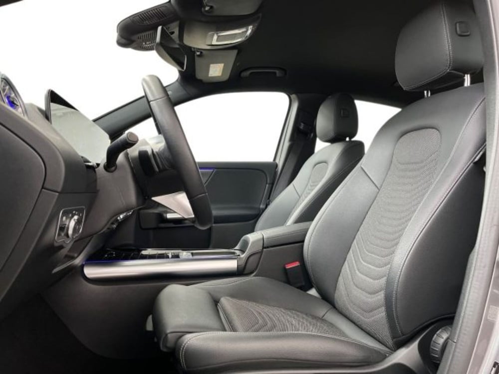Mercedes-Benz EQA usata a Verona (10)