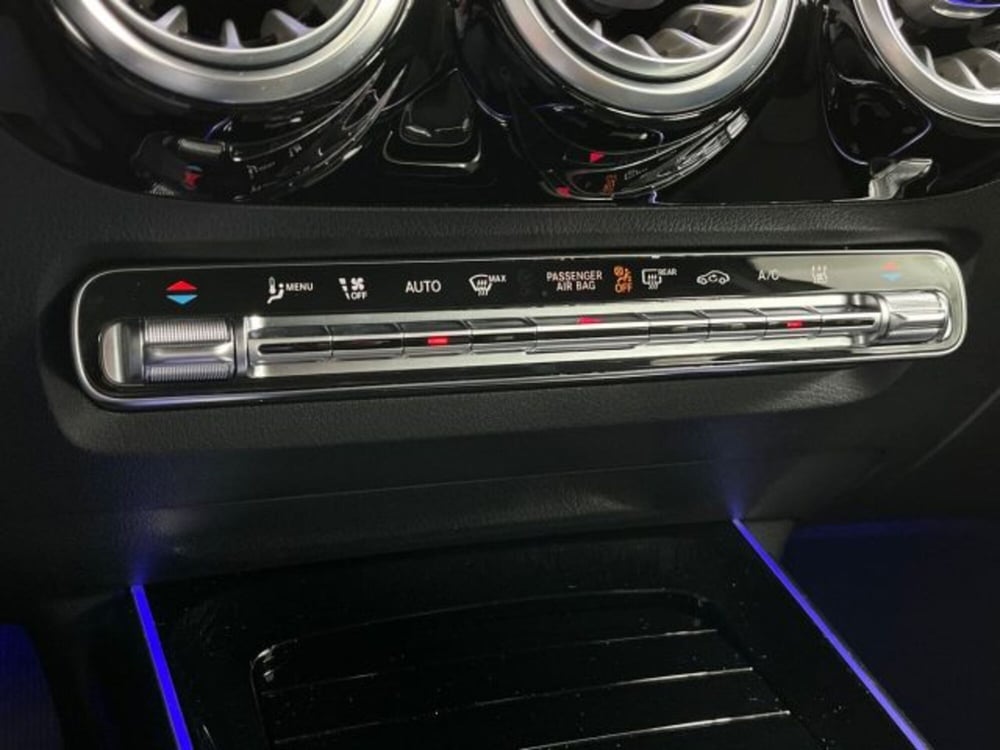 Mercedes-Benz EQA usata a Verona (14)