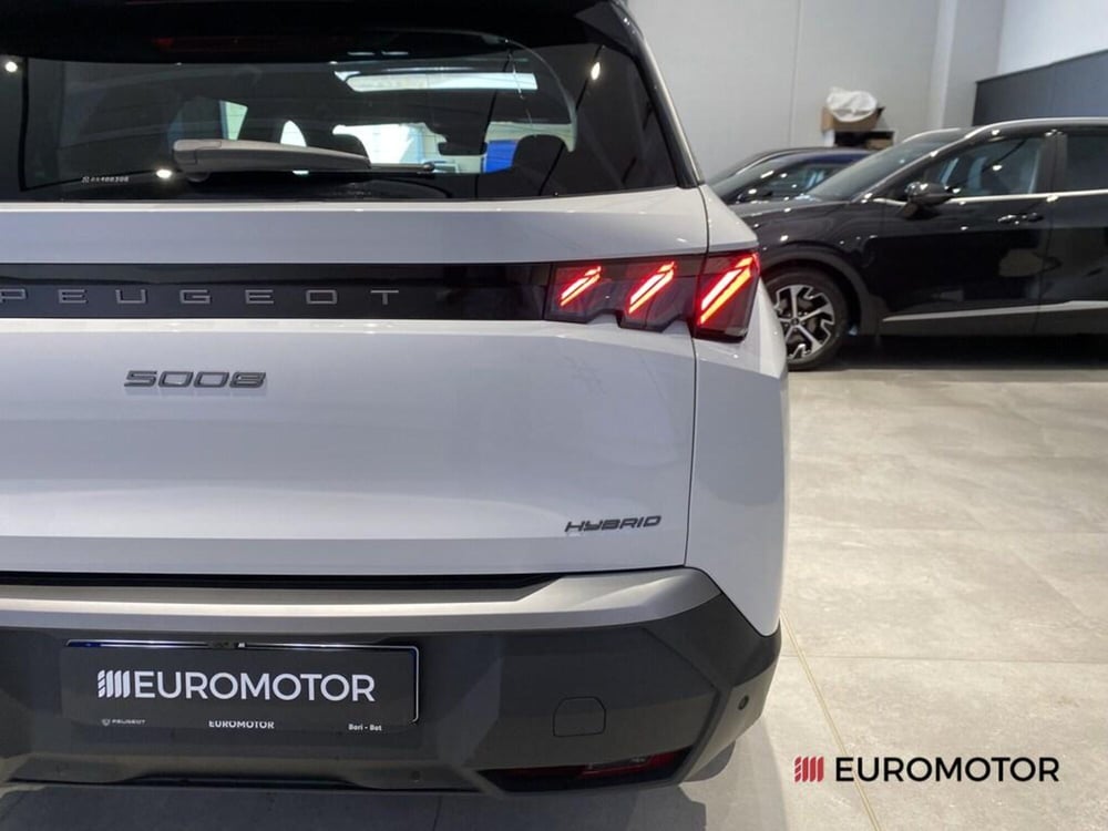 Peugeot 5008 usata a Bari (11)