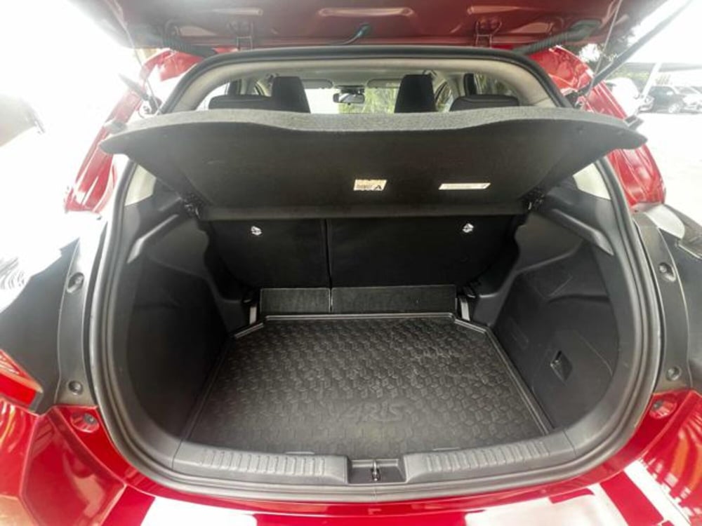 Toyota Yaris Cross usata a Sassari (16)