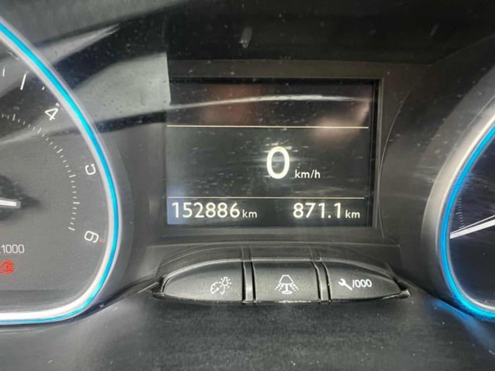 Peugeot 2008 usata a Sassari (12)