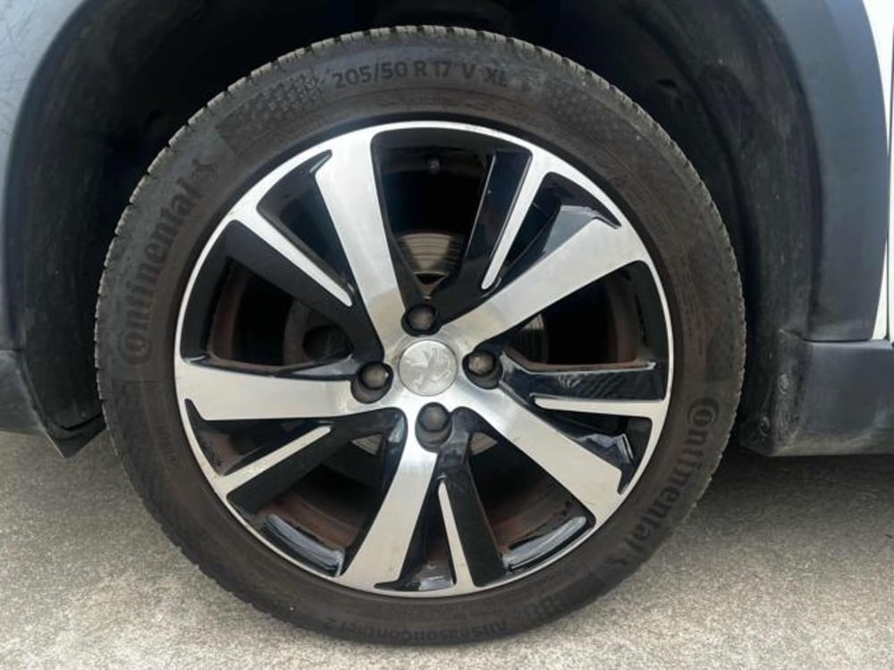 Peugeot 2008 usata a Sassari (9)