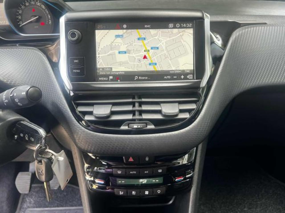 Peugeot 2008 usata a Sassari (13)