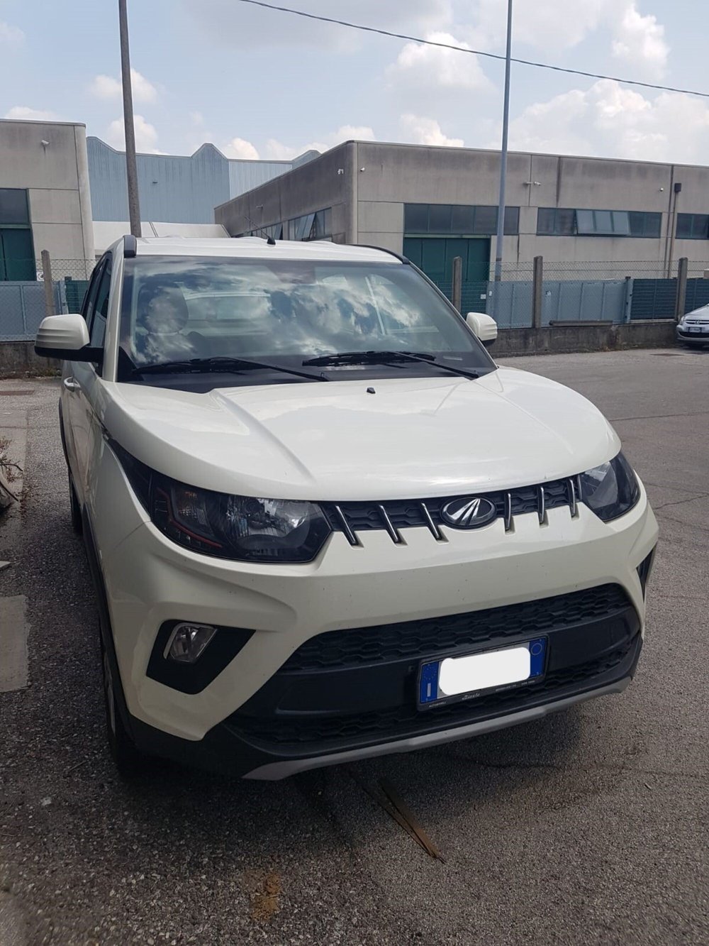 Mahindra KUV100 usata a Padova