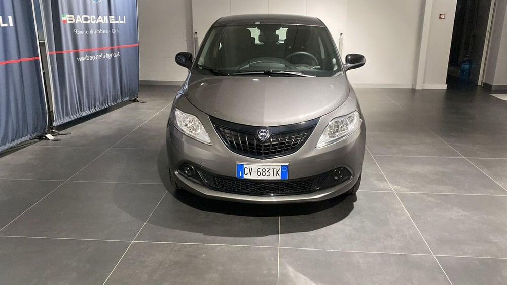 Lancia Ypsilon usata a Bergamo (6)