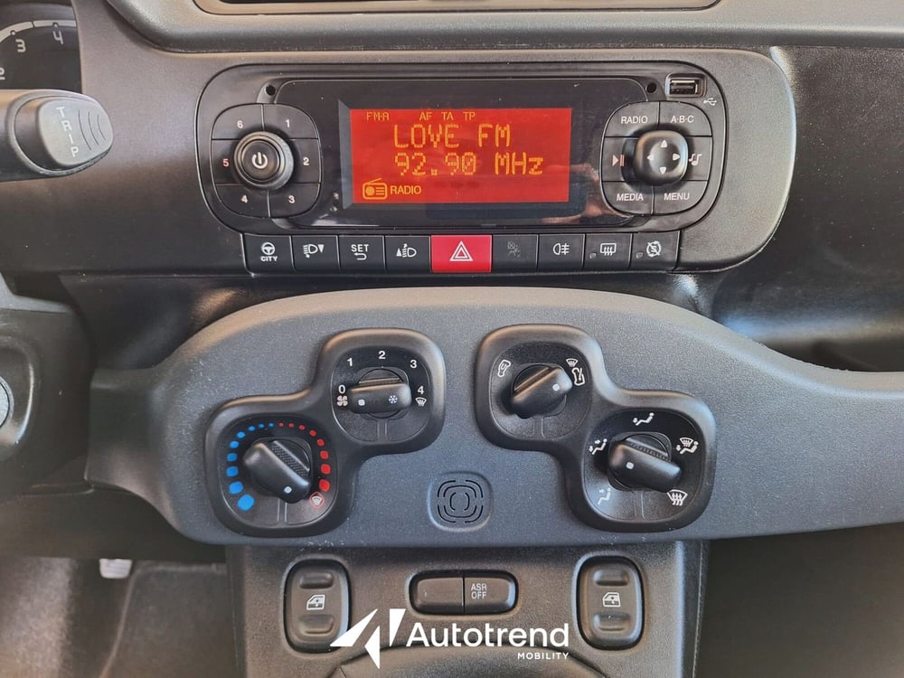 Fiat Panda Cross usata a Bari (9)