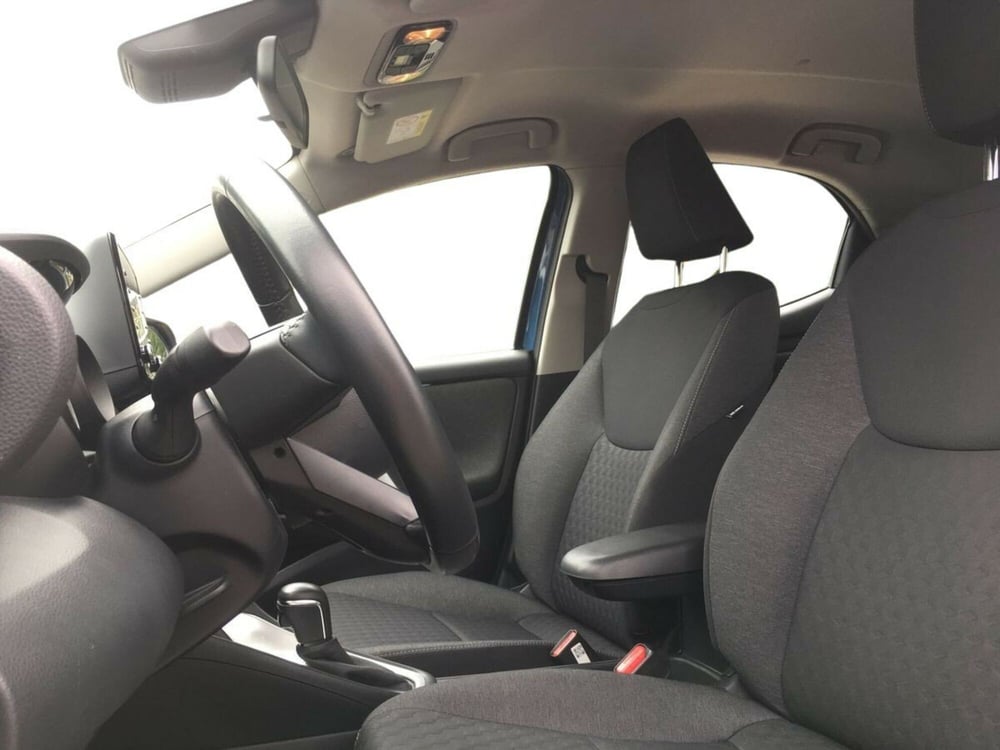 Toyota Yaris usata a Lecco (11)