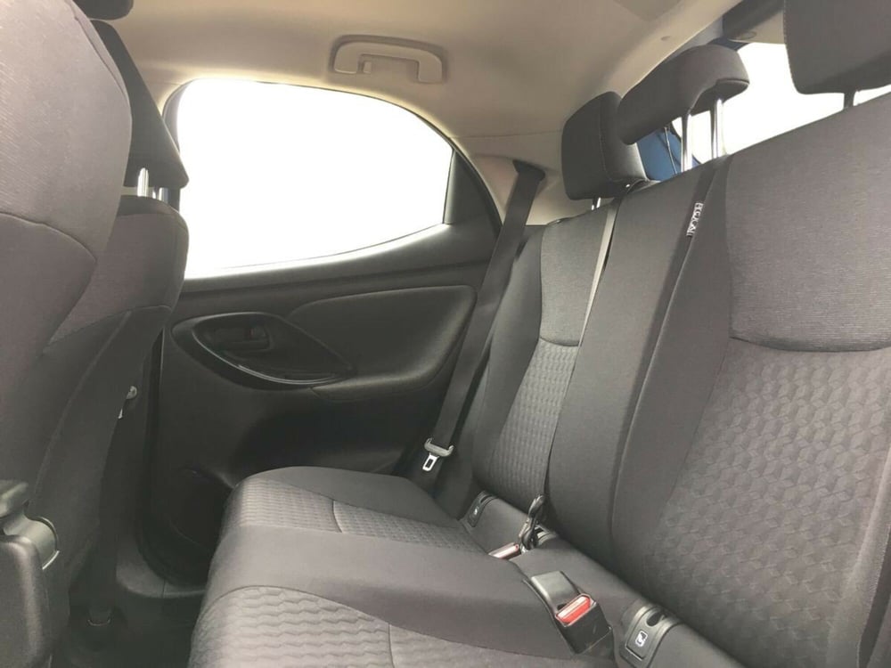 Toyota Yaris usata a Lecco (12)