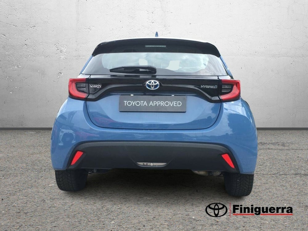 Toyota Yaris usata a Lecco (4)