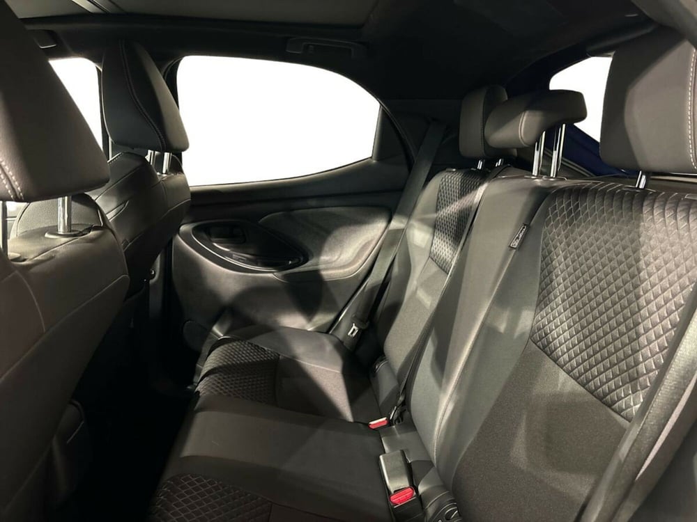 Toyota Yaris usata a Lecco (11)