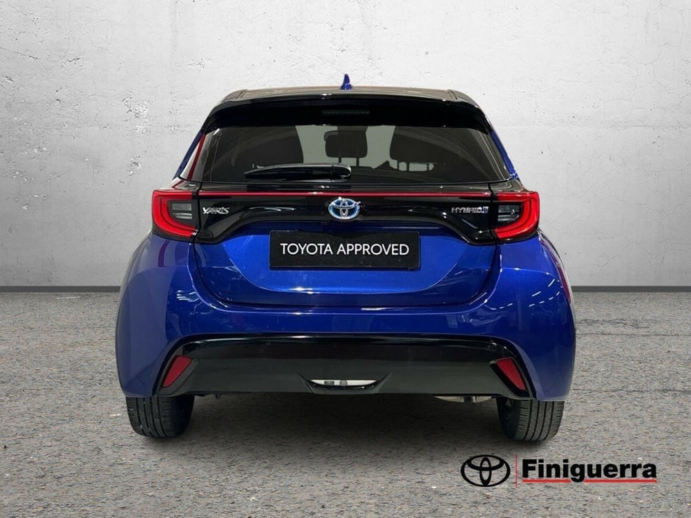 Toyota Yaris usata a Lecco (4)