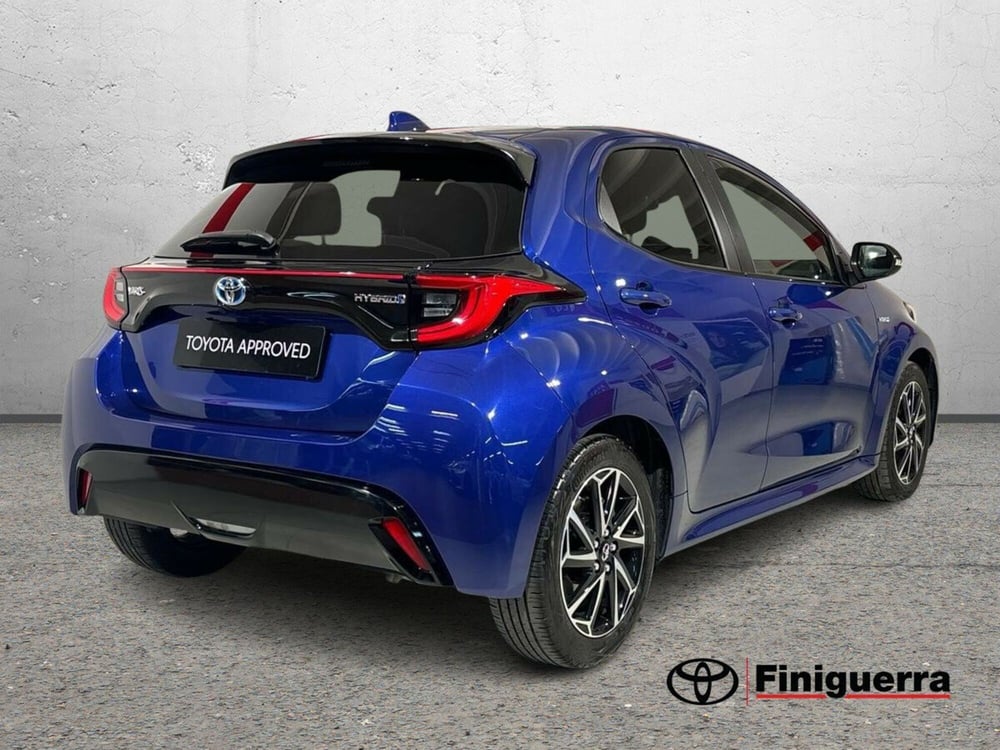 Toyota Yaris usata a Lecco (5)