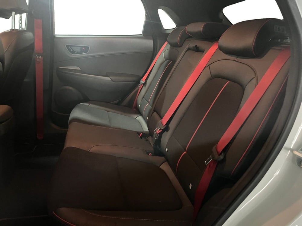Hyundai Kona usata a Modena (11)