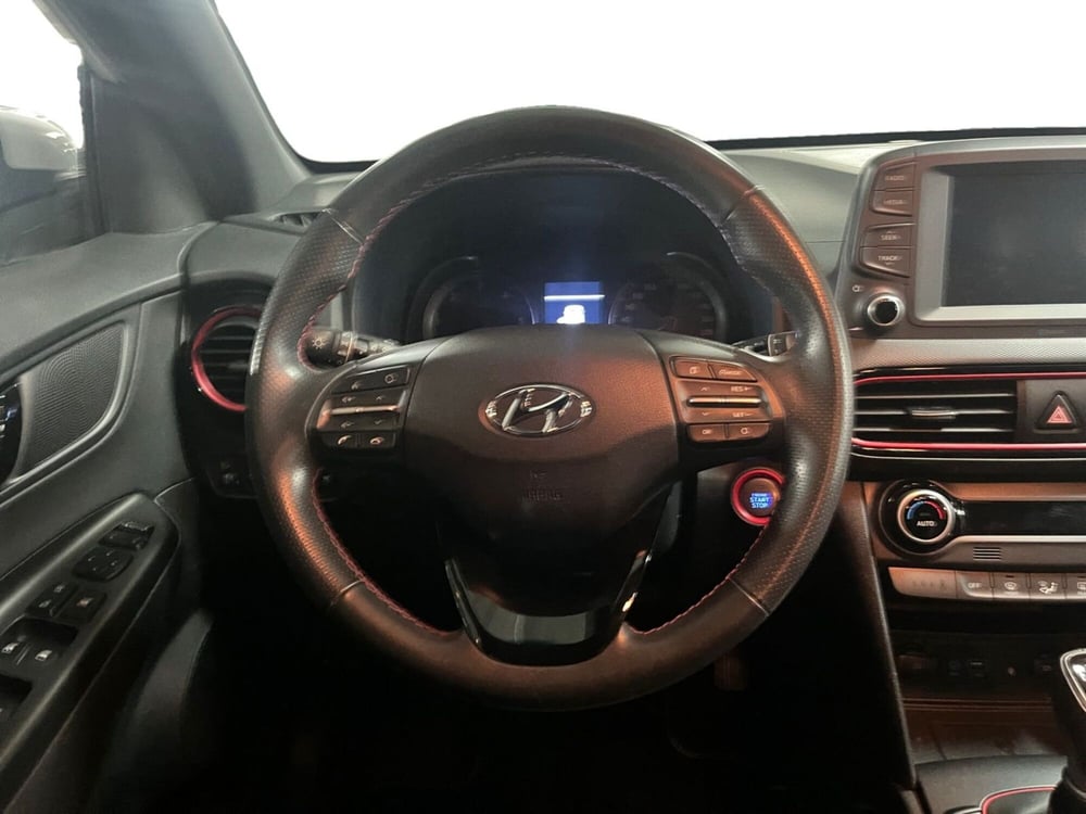 Hyundai Kona usata a Modena (12)