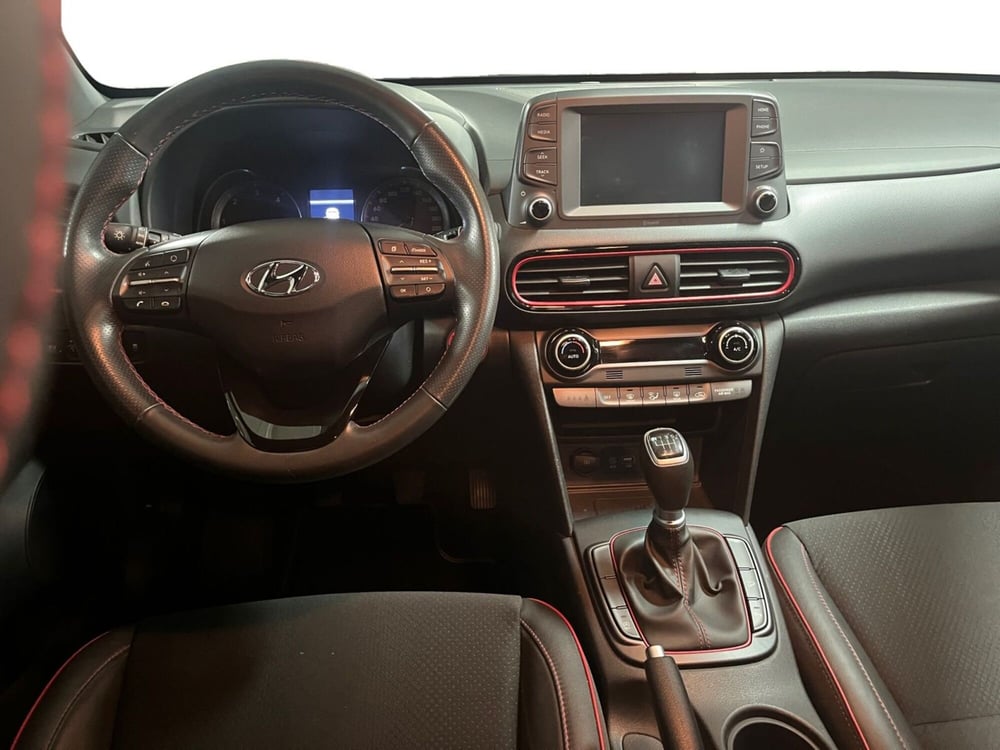 Hyundai Kona usata a Modena (14)