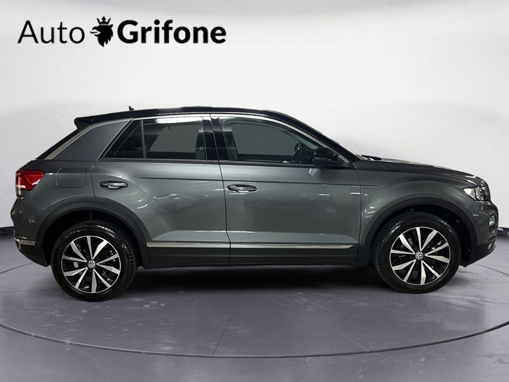 Volkswagen T-Roc usata a Modena (8)