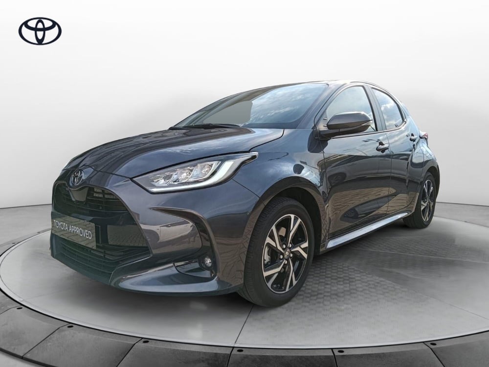Toyota Yaris usata a Como