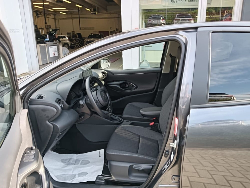 Toyota Yaris usata a Como (7)