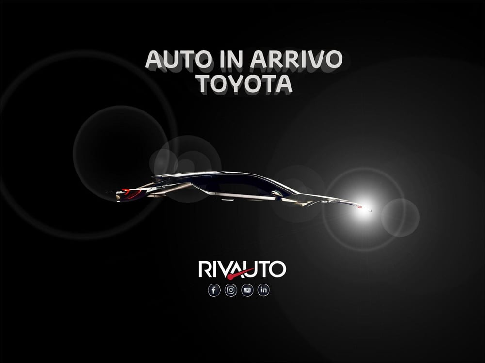 Toyota Aygo X nuova a Como