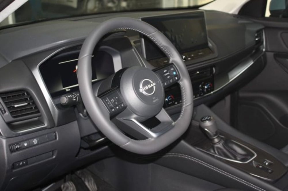 Nissan Qashqai nuova a Viterbo (12)