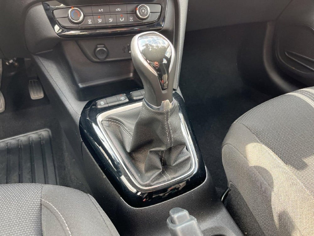 Opel Corsa usata a Torino (14)