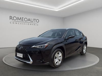 Lexus UX Hybrid Business del 2022 usata a Gubbio