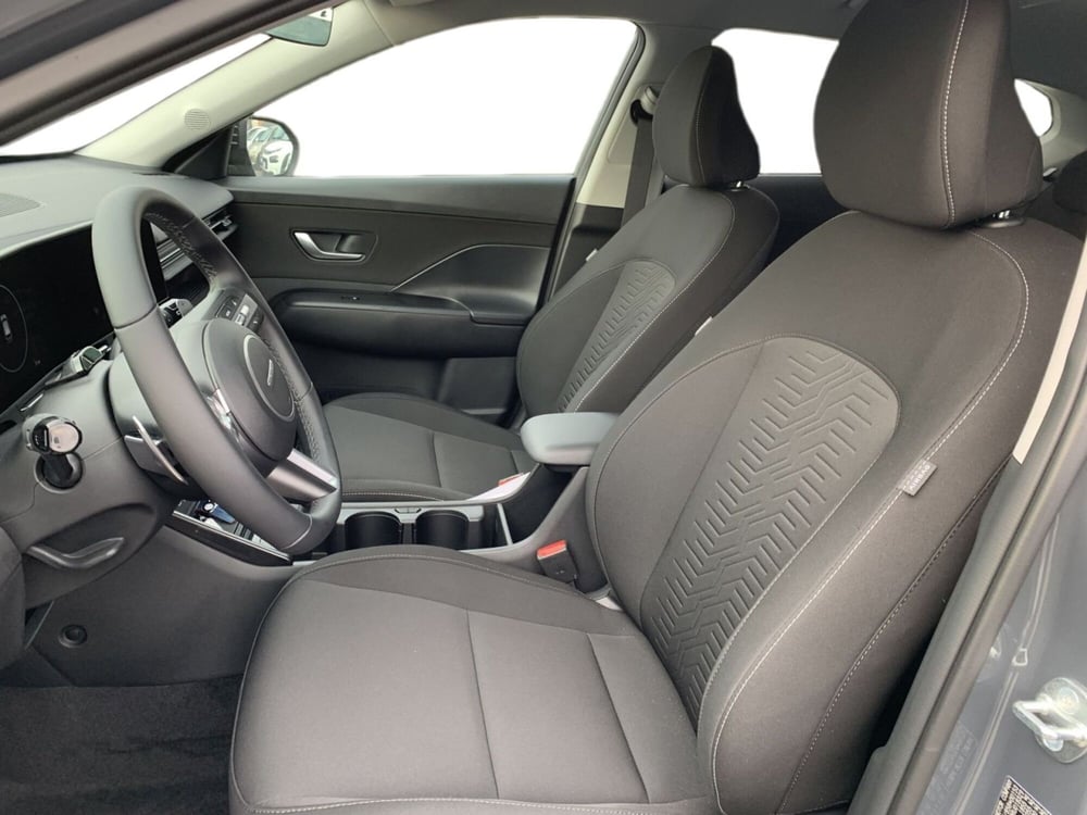 Hyundai Kona nuova a Pistoia (7)