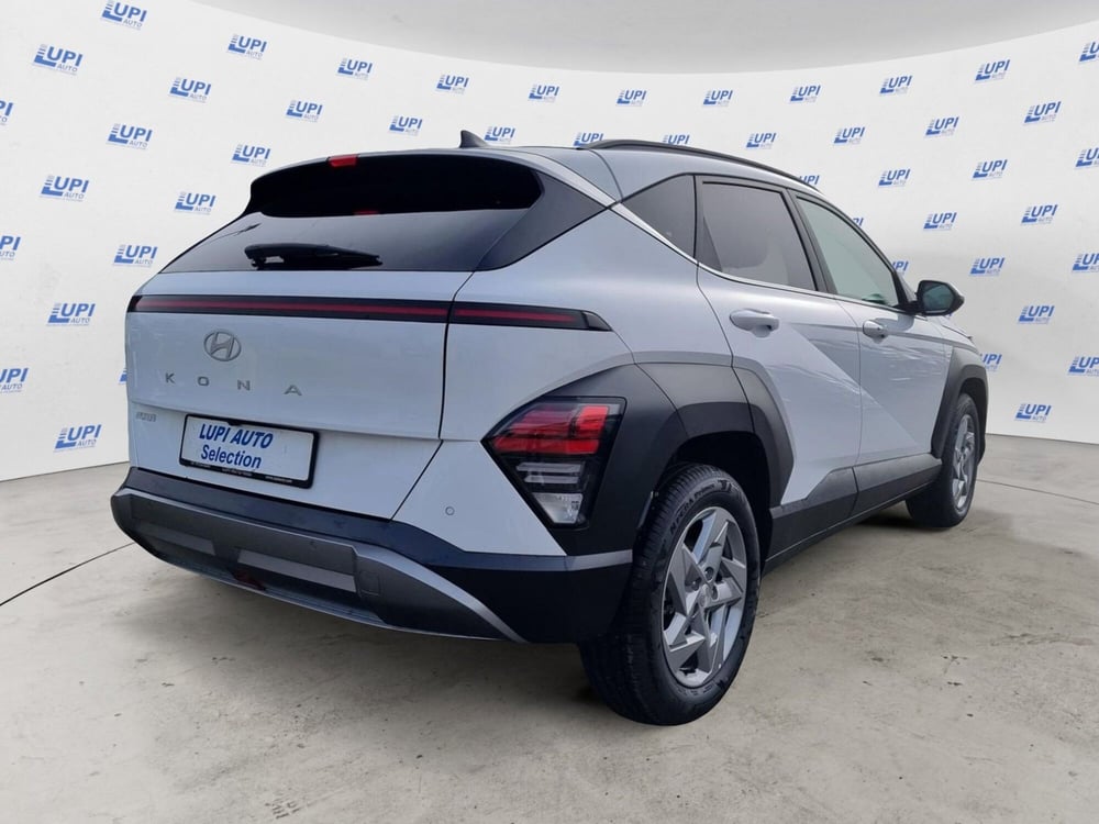 Hyundai Kona nuova a Pistoia (6)