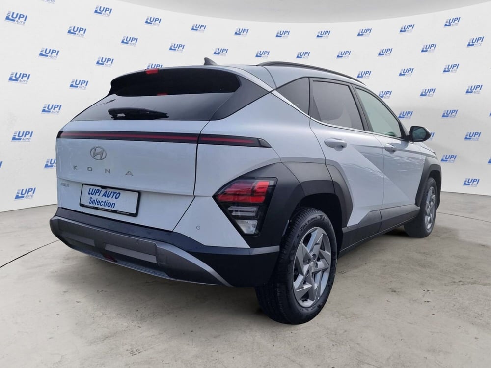 Hyundai Kona nuova a Pistoia (7)