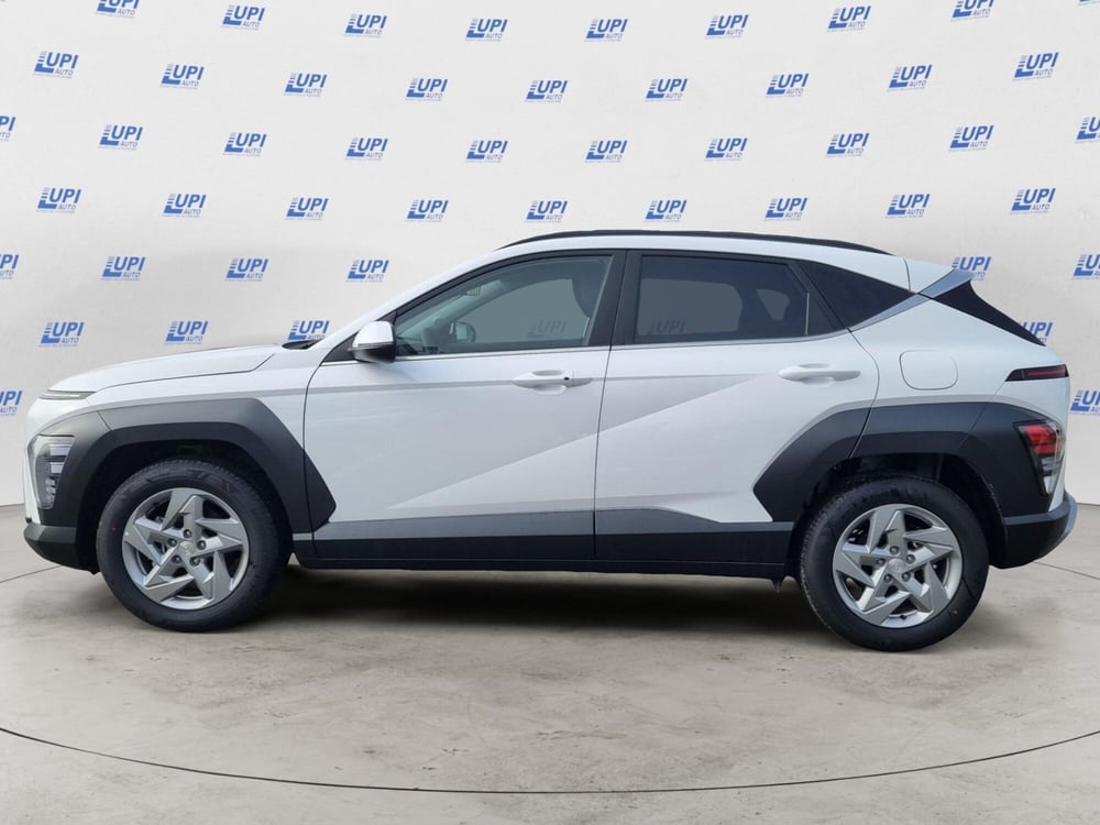 Hyundai Kona nuova a Pistoia (9)