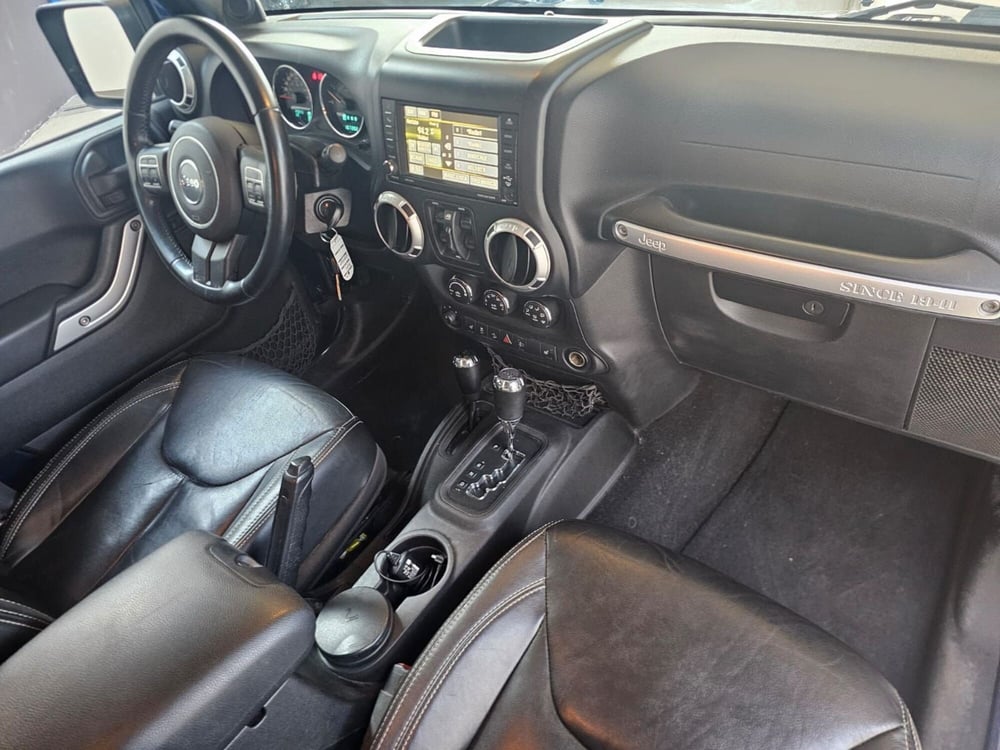 Jeep Wrangler Unlimited usata a Cremona (5)