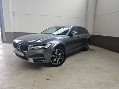 Volvo V90 Cross Country D4 AWD Geartronic del 2017 usata a Cremona