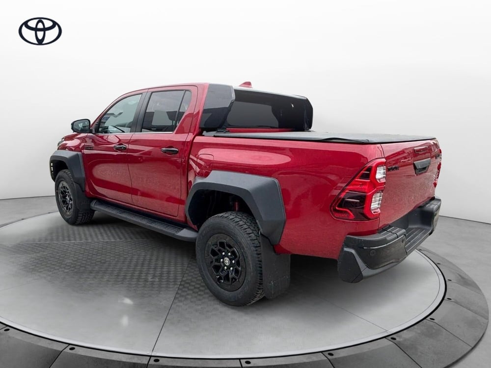 Toyota Hilux nuova a Cremona (11)