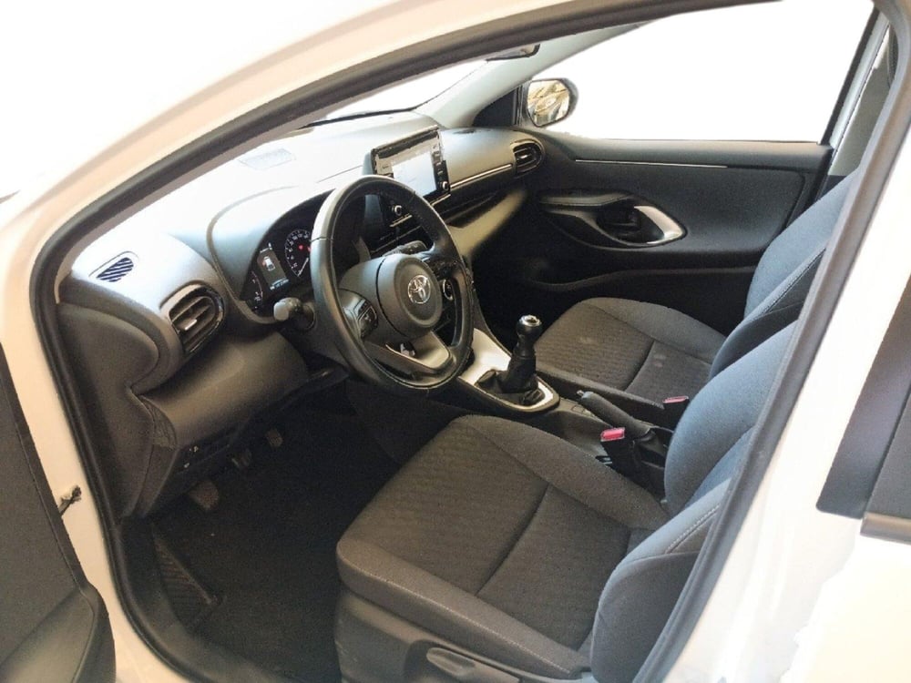 Toyota Yaris usata a Milano (15)