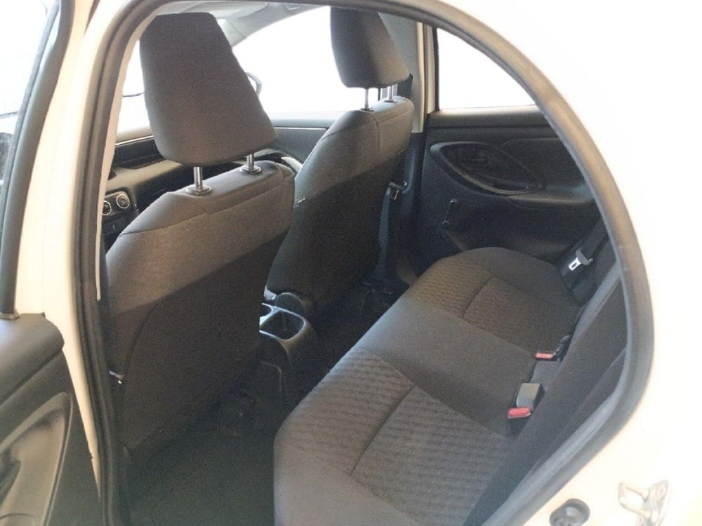 Toyota Yaris usata a Milano (16)
