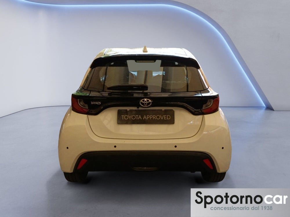 Toyota Yaris usata a Milano (4)