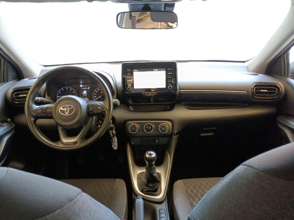 Toyota Yaris usata a Milano (9)