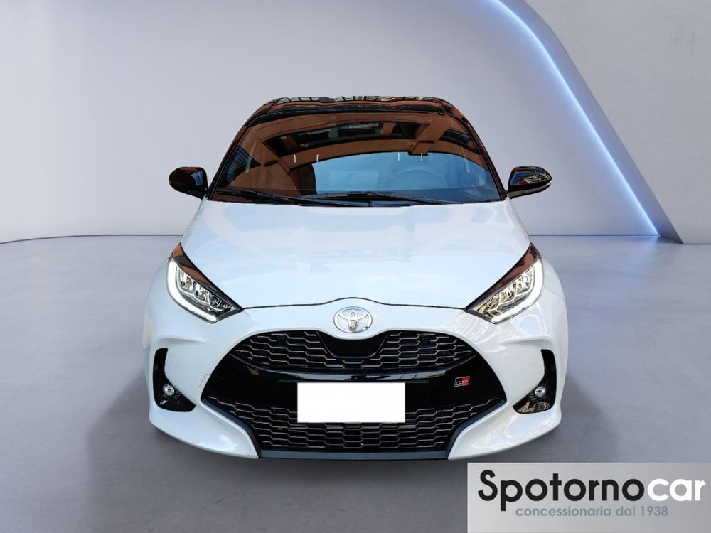 Toyota Yaris GR Sport usata a Milano (4)
