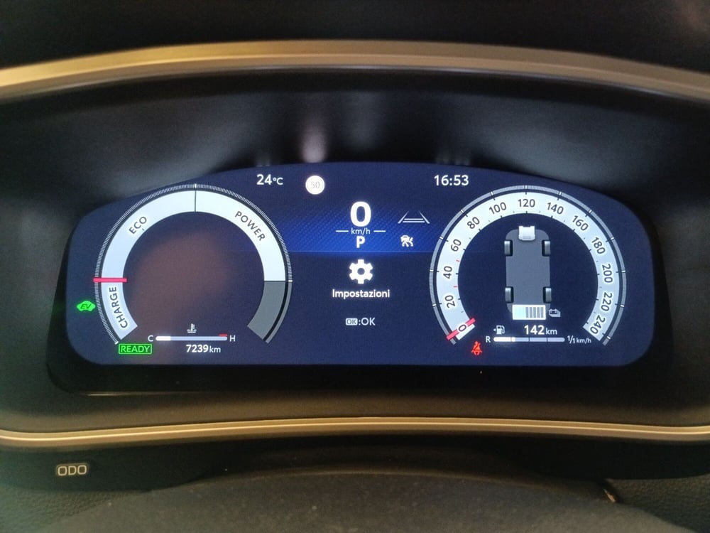 Toyota Corolla Cross Hybrid usata a Milano (11)