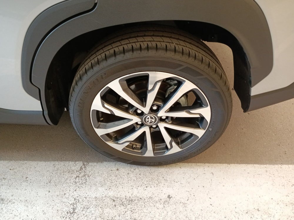 Toyota Corolla Cross Hybrid usata a Milano (12)