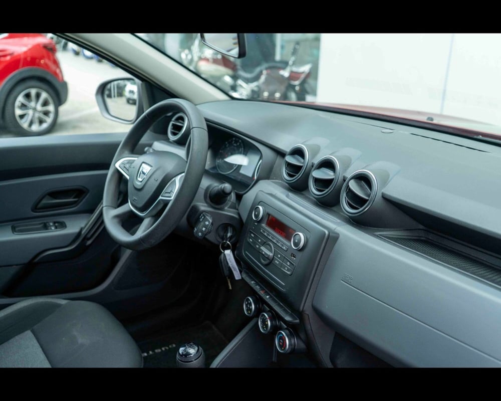 Dacia Duster usata a Treviso (13)