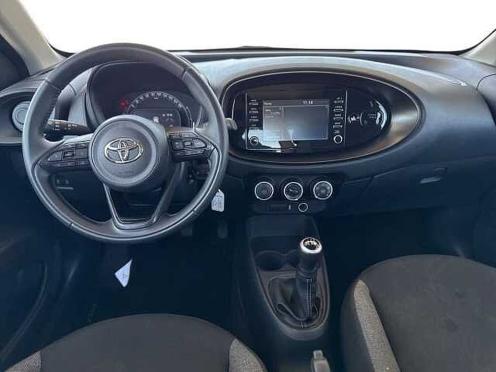 Toyota Aygo X usata a Napoli (14)