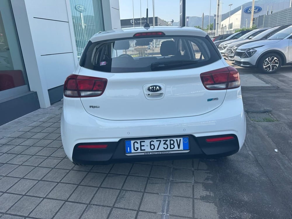 Kia Rio usata a Napoli (4)