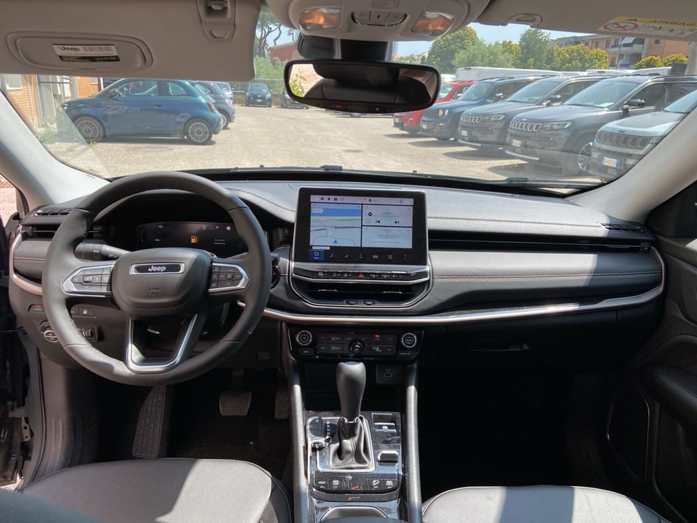 Jeep Compass nuova a Chieti (19)