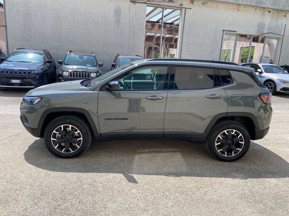 Jeep Compass nuova a Chieti (2)
