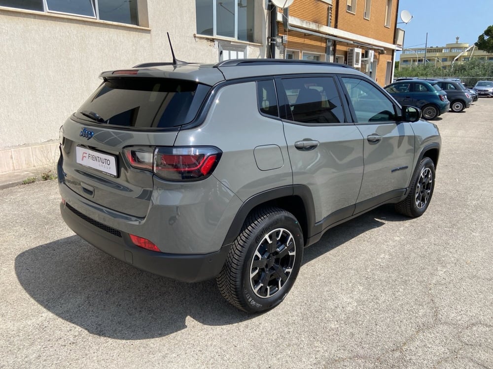 Jeep Compass nuova a Chieti (6)